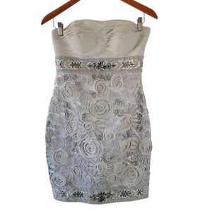 SUE WONG Beaded Strapless Dress Silver Sz 4 Iridescent Glam Party Silk Blend